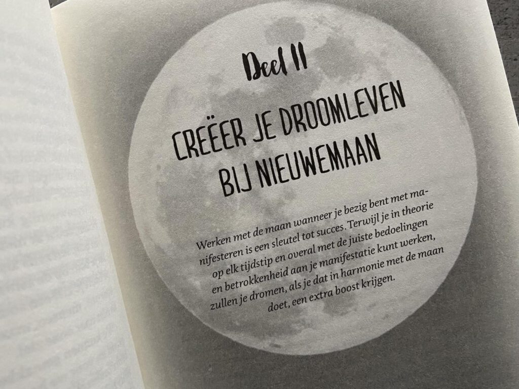 Review: Leven met de maan boek - VolleMaanKalender.nl