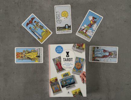 Review: Tarot boek