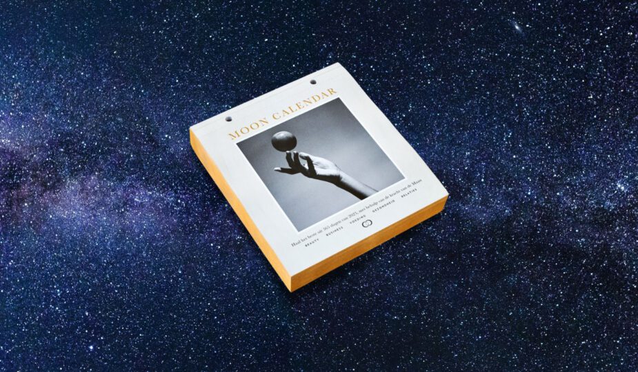 Review: Moon Calendar 2023