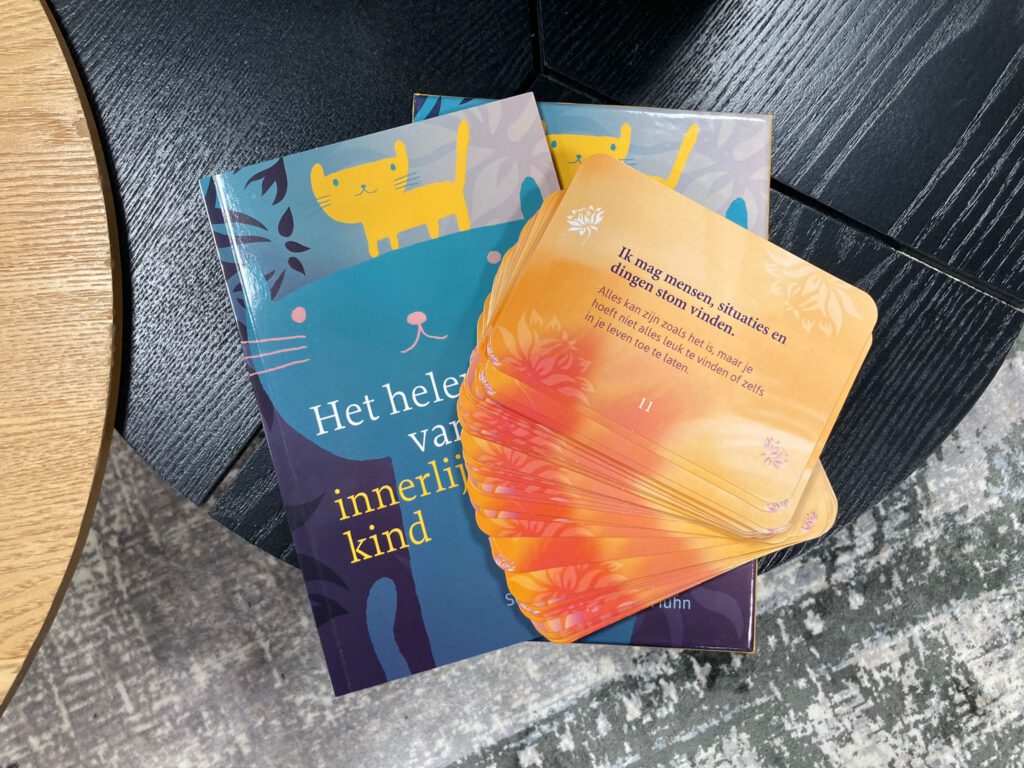 Review: Het helen van je innerlijke kind kaartendeck - VolleMaanKalender.nl